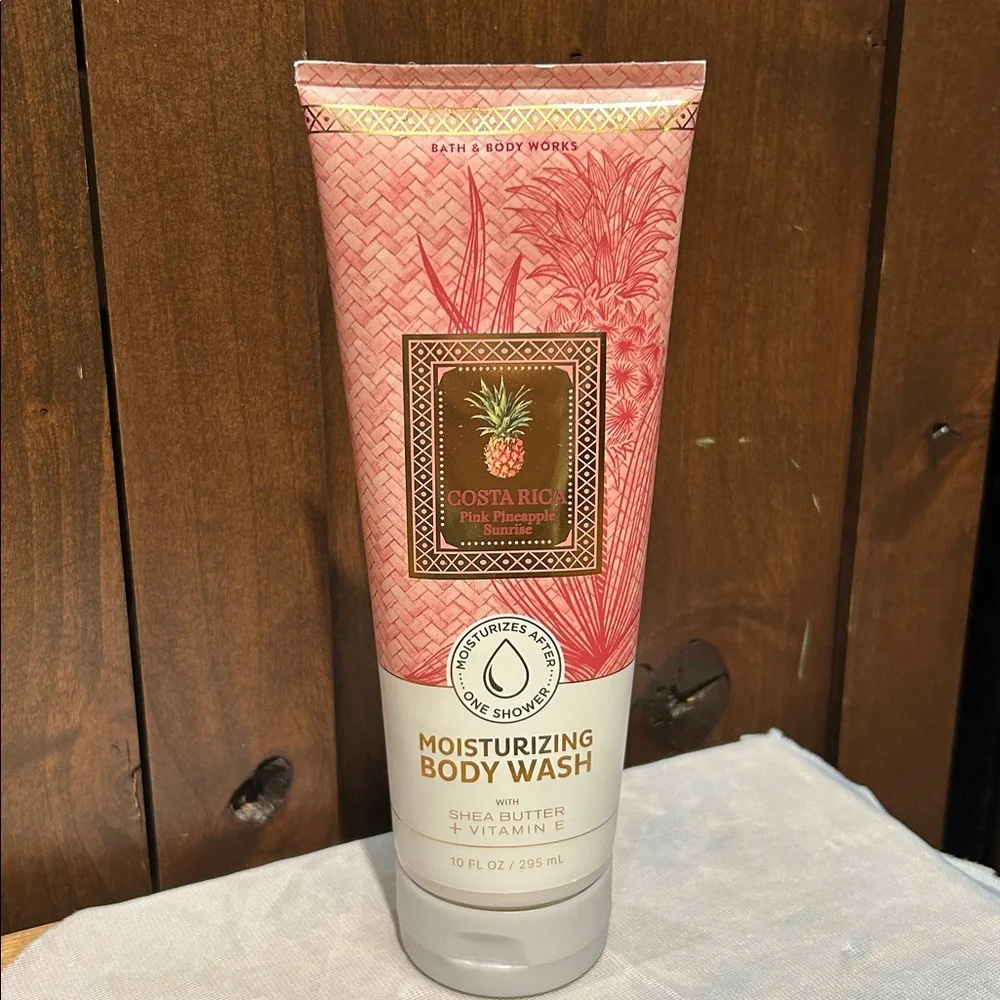 Bath & Body Works Pink Pineapple Sunrise Moisturizing Body Wash 10 fl oz NEW